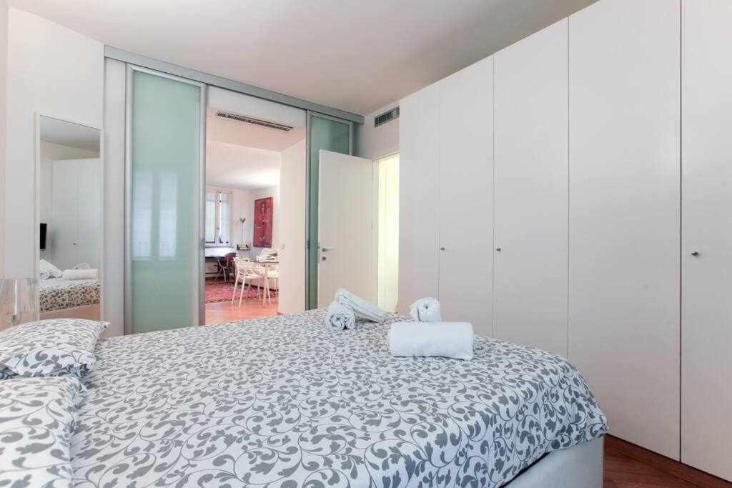 Brera Area Lovely Apt Close To Piazza Duomo Milano Exterior foto